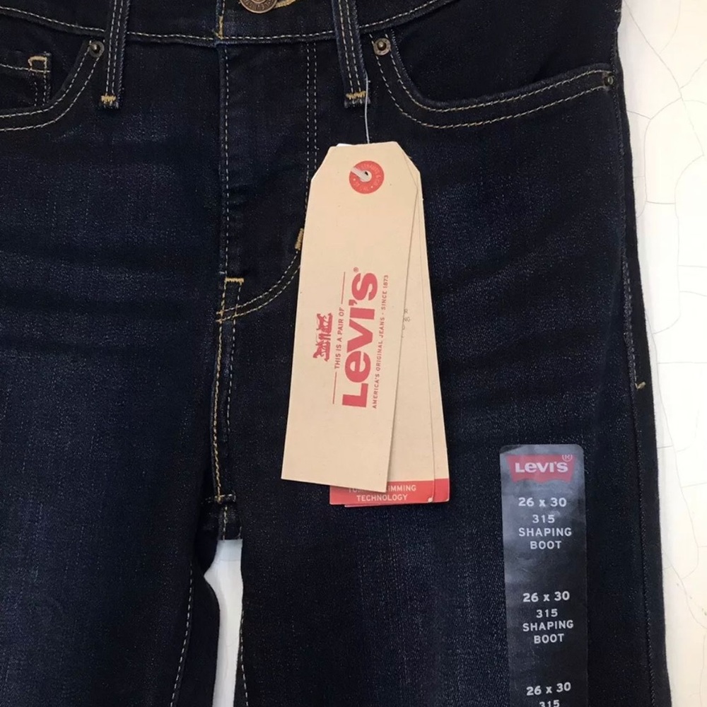 New bootcut - Picture 2 of 3